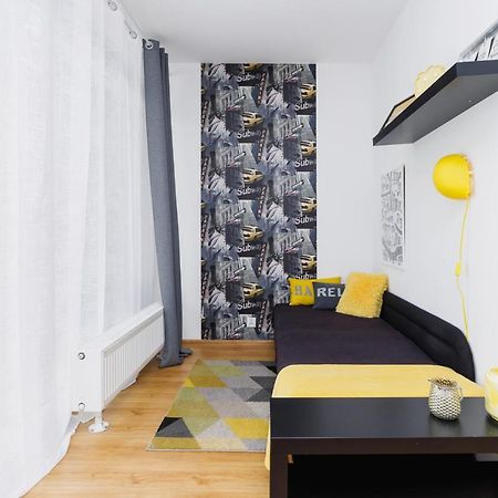 Апартаменти Studio Pradnik Bialy Krakow By Renters Екстер'єр фото