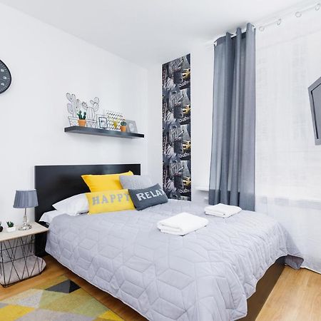 Апартаменти Studio Pradnik Bialy Krakow By Renters Екстер'єр фото